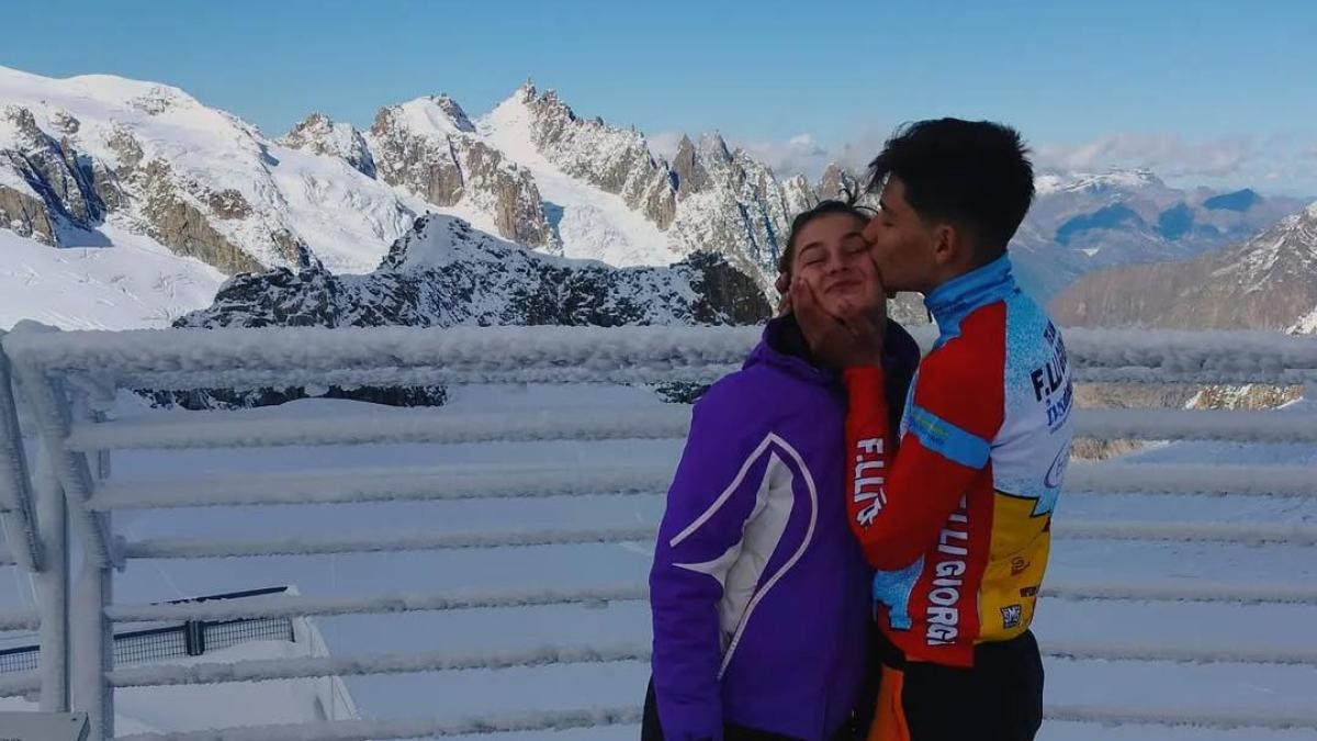Samuele Privitera, la fidanzata: "Il ciclismo ci univa, è morto seguendo i suoi sogni" Samuele Privitera, la fidanzata: "Il ciclismo ci univa, è morto seguendo i suoi sogni"