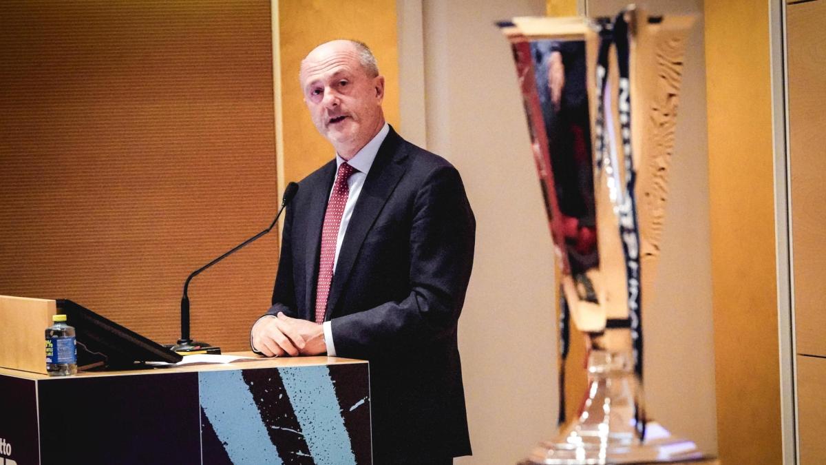Il tennis è vincente, sa fare in autonomia senza i consigli della politica Il tennis è vincente, sa fare in autonomia senza i consigli della politica