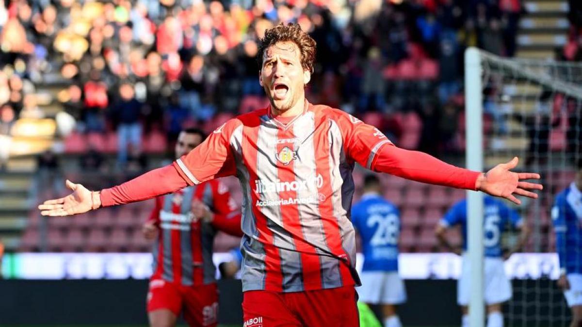 Vazquez: "Per la Cremonese torno in A dieci anni dopo. Che emozione la prima a San Siro" Vazquez: "Per la Cremonese torno in A dieci anni dopo. Che emozione la prima a San Siro"