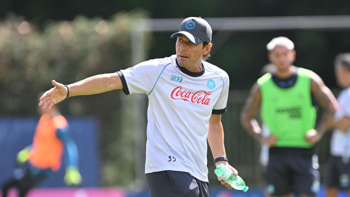 LIVE Napoli, Conte in conferenza stampa alle 15.30 LIVE Napoli, Conte in conferenza stampa alle 15.30