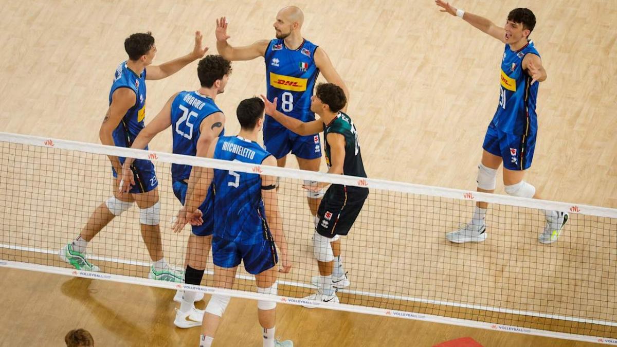 Italvolley dieci e lode: travolta anche l Italvolley dieci e lode: travolta anche l