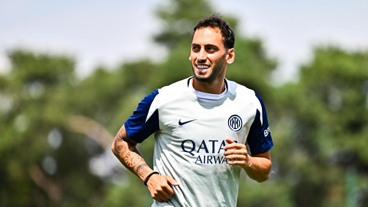 calhanoglu trequartista dietro alla thula chivu ci pensa e valuta il cambio modulo