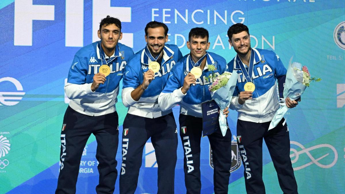 Italia, sciabola maschile sul tetto del mondo! Battuta l'Ungheria. Azzurre del fioretto di bronzo