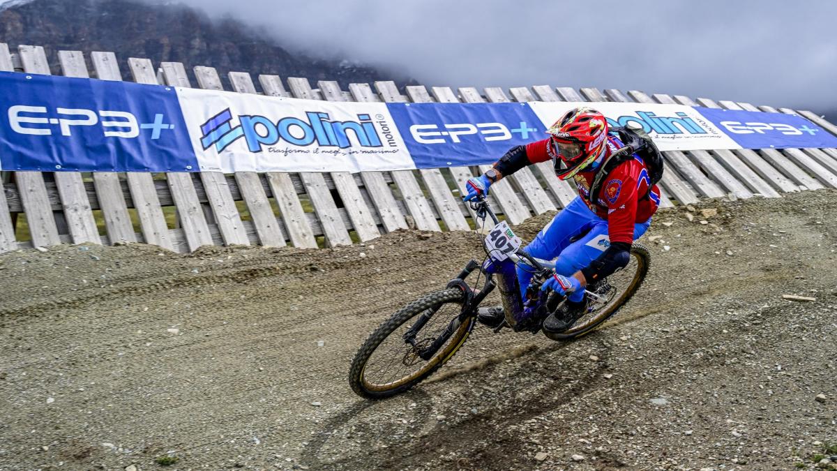 thomas oldrati l enduro e l argento ai mondiali di e bike due mondi diversi ma chi 232 bravo in moto