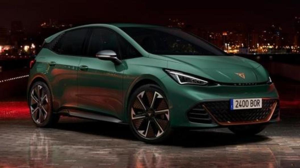 cupra born si aggiorna allestimenti motori e prezzi della versione 2026