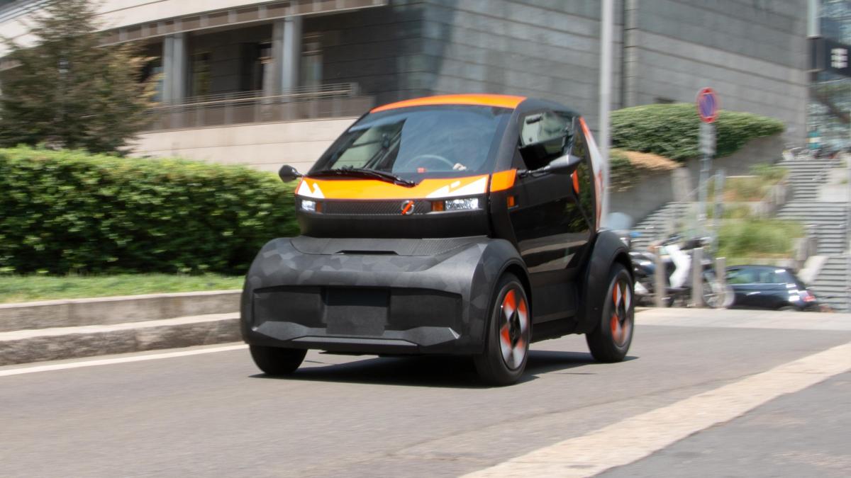 mobilize duo 80 evo la prova come va la minicar elettrica guidabile dai 16 anni