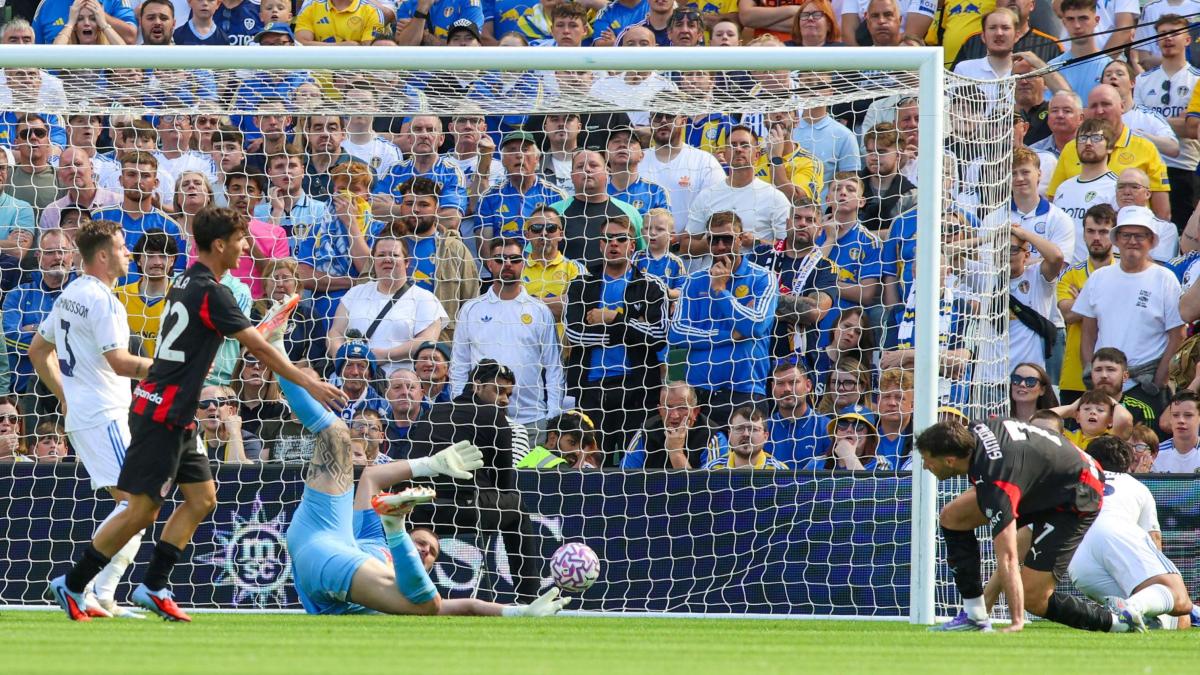 Col Leeds è subito Gimenez gol. E Jashari si è già preso il Milan Col Leeds è subito Gimenez gol. E Jashari si è già preso il Milan
