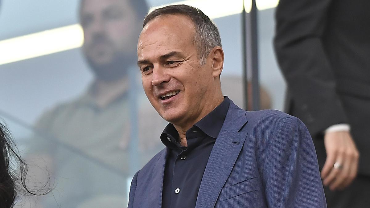 Cabrini: "Ho ancora i sacchi di lettere delle fan, ma non li apro. Che estati a Milano Marittima..."