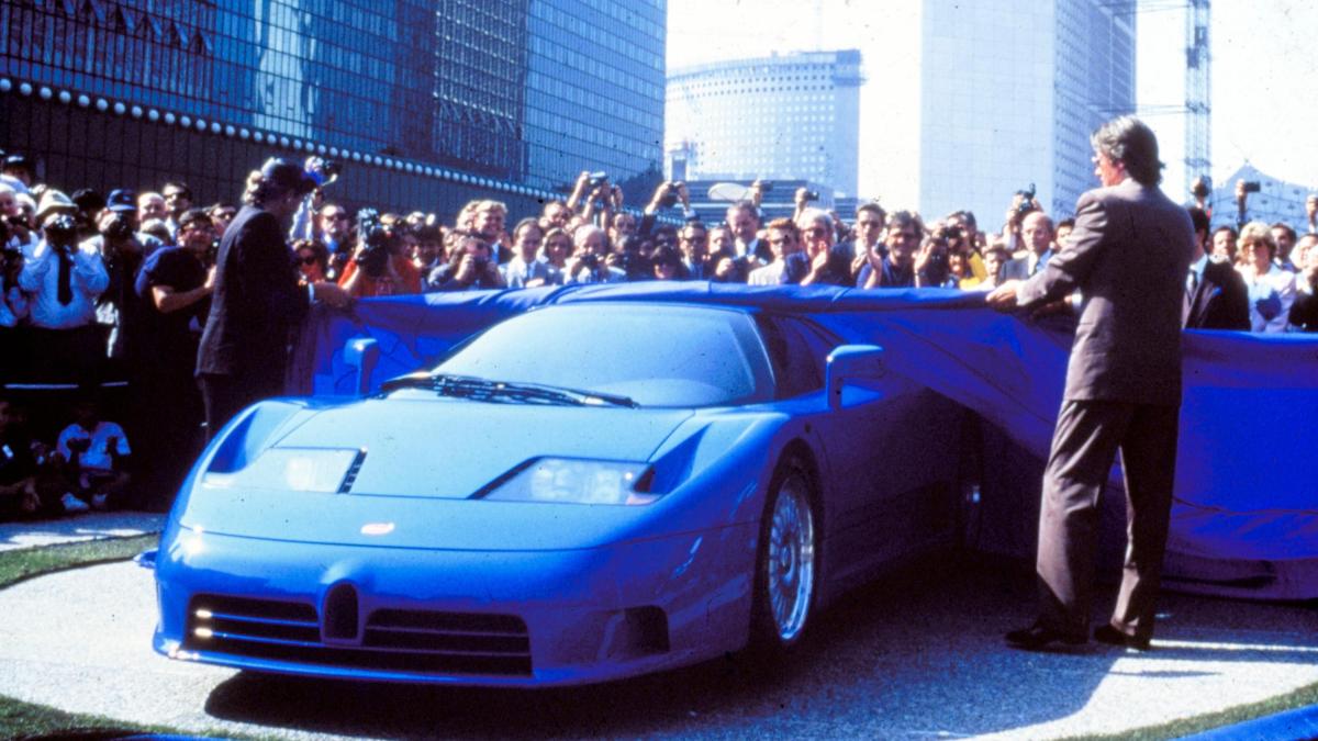 Bugatti EB110, la storia dietro la sportiva nata a Campogalliano