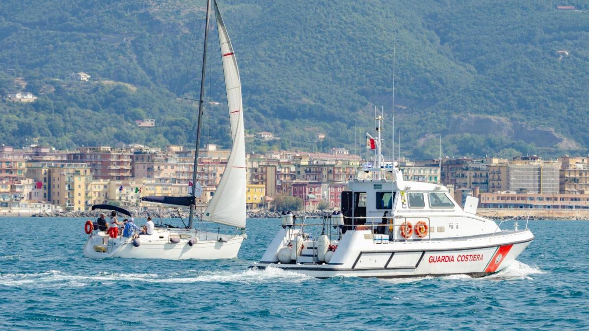 Guardia costiera, tutte le unità impegnate in mare Guardia costiera, tutte le unità impegnate in mare