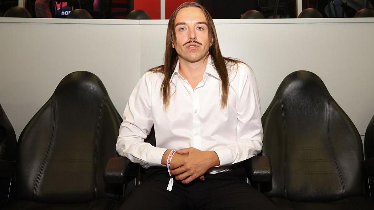 Tommy Cash lancia "Ok", il nuovo singolo tutto in italiano Tommy Cash lancia "Ok", il nuovo singolo tutto in italiano