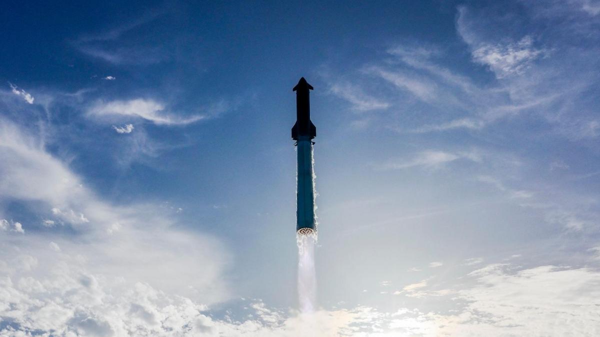 spacex concluso con successo il nuovo test del razzo starship per missioni su luna e marte
