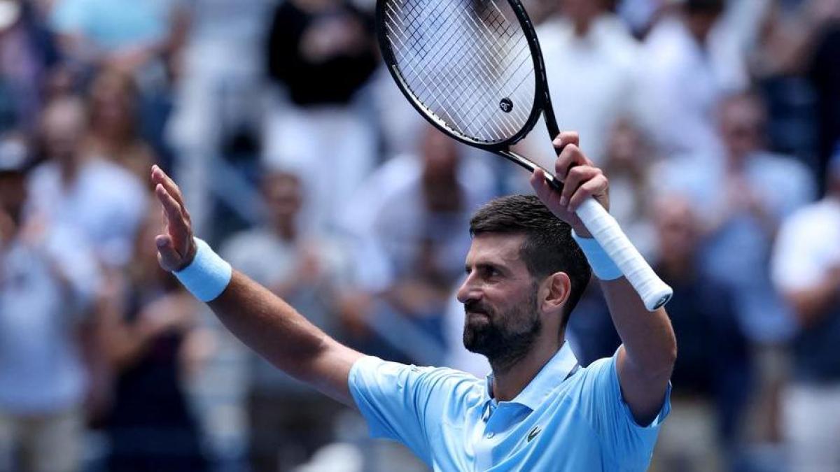 Djokovic vince ed è al terzo turno. Ma il modesto Svajda gli strappa un set Djokovic vince ed è al terzo turno. Ma il modesto Svajda gli strappa un set