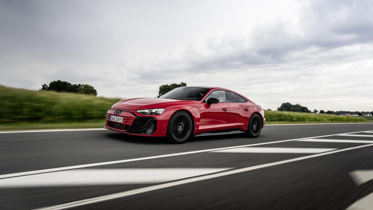 Audi e-tron GT quattro: la granturismo elettrica che sa correre