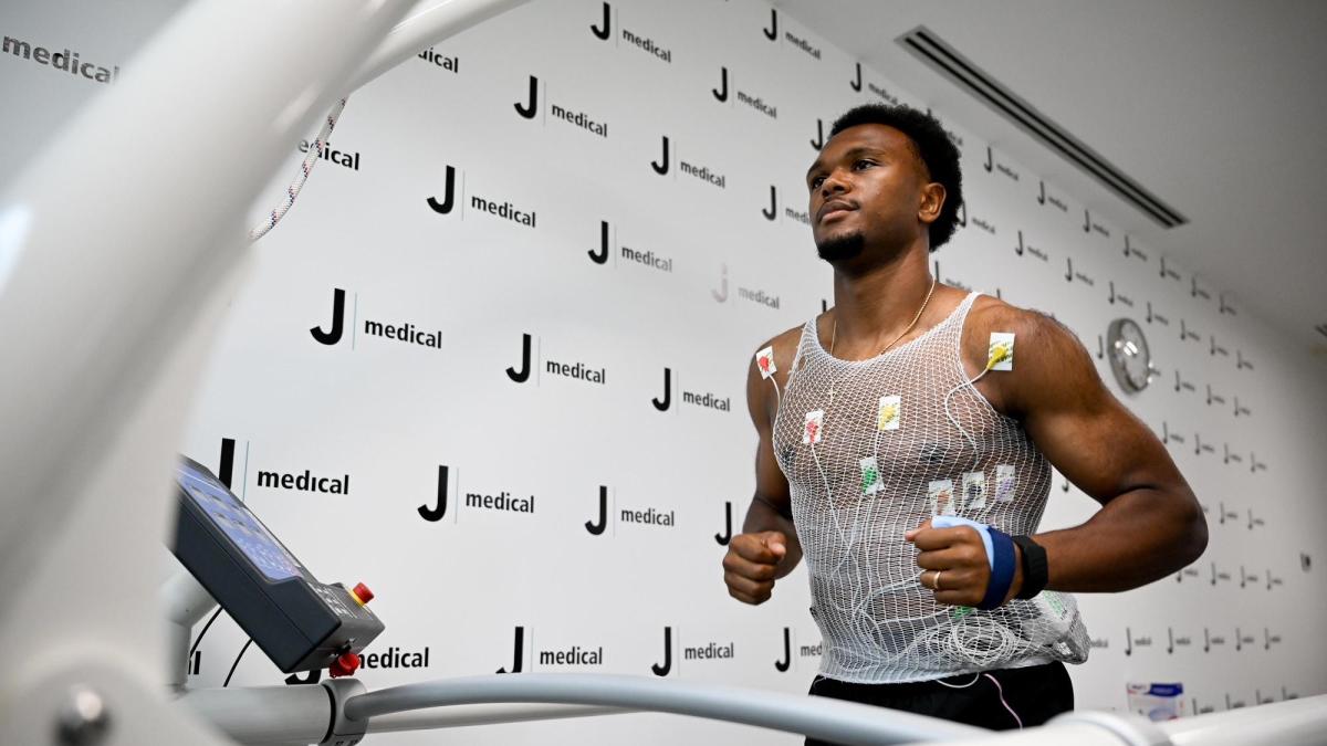 Openda al fantacalcio: quotazione e statistiche del nuovo attaccante della Juventus Openda al fantacalcio: quotazione e statistiche del nuovo attaccante della Juventus
