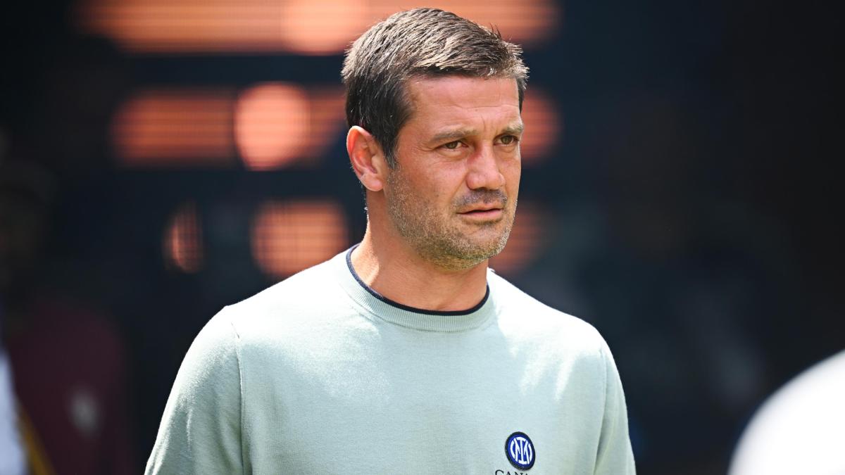 Sacchi: "Chivu, ancora non è la tua Inter. Entra nelle teste dei giocatori" Sacchi: "Chivu, ancora non è la tua Inter. Entra nelle teste dei giocatori"