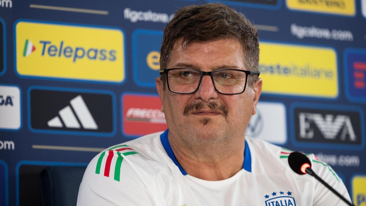 Baldini, stavolta niente show: "Se pensiamo di essere superiori al Montenegro rischiamo figuracce" Baldini, stavolta niente show: "Se pensiamo di essere superiori al Montenegro rischiamo figuracce"