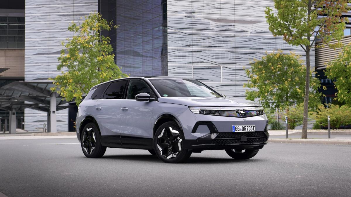 Opel, tris elettrico: Grandland, Mokka e Corsa concept Opel, tris elettrico: Grandland, Mokka e Corsa concept