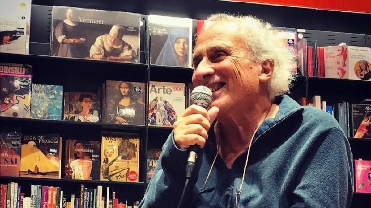 Addio a Stefano Benni, autore di "Bar Sport" e "La compagnia dei celestini" Addio a Stefano Benni, autore di "Bar Sport" e "La compagnia dei celestini"