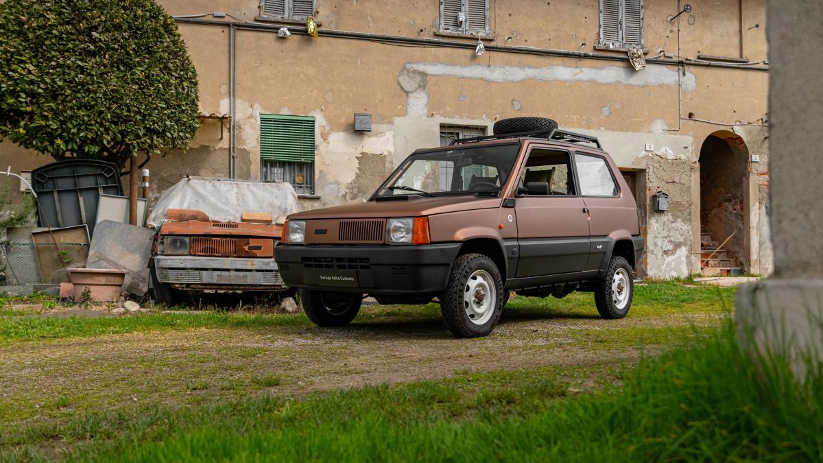 Fiat Panda 4x4, l'icona diventa elettrica con Garage Italia Customs