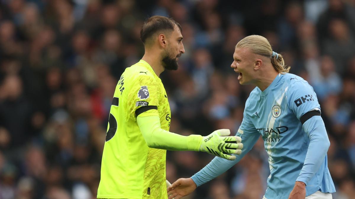 Il centravanti meno falso della storia e il portiere senza piedi: l