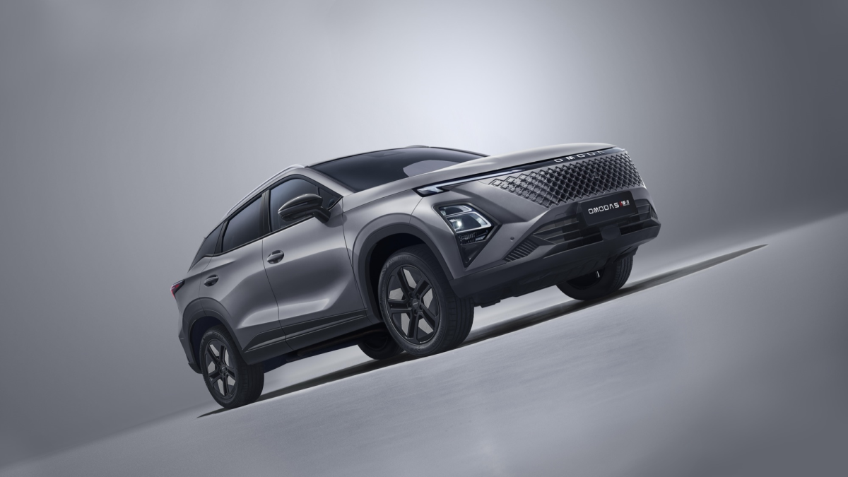 Omoda e Jaecoo entrano nel mercato full hybrid: presentato il nuovo Shs H