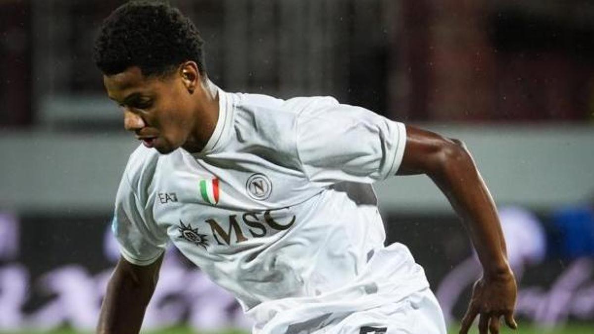 Napoli, dove sono Lang e Neres? Al momento non c