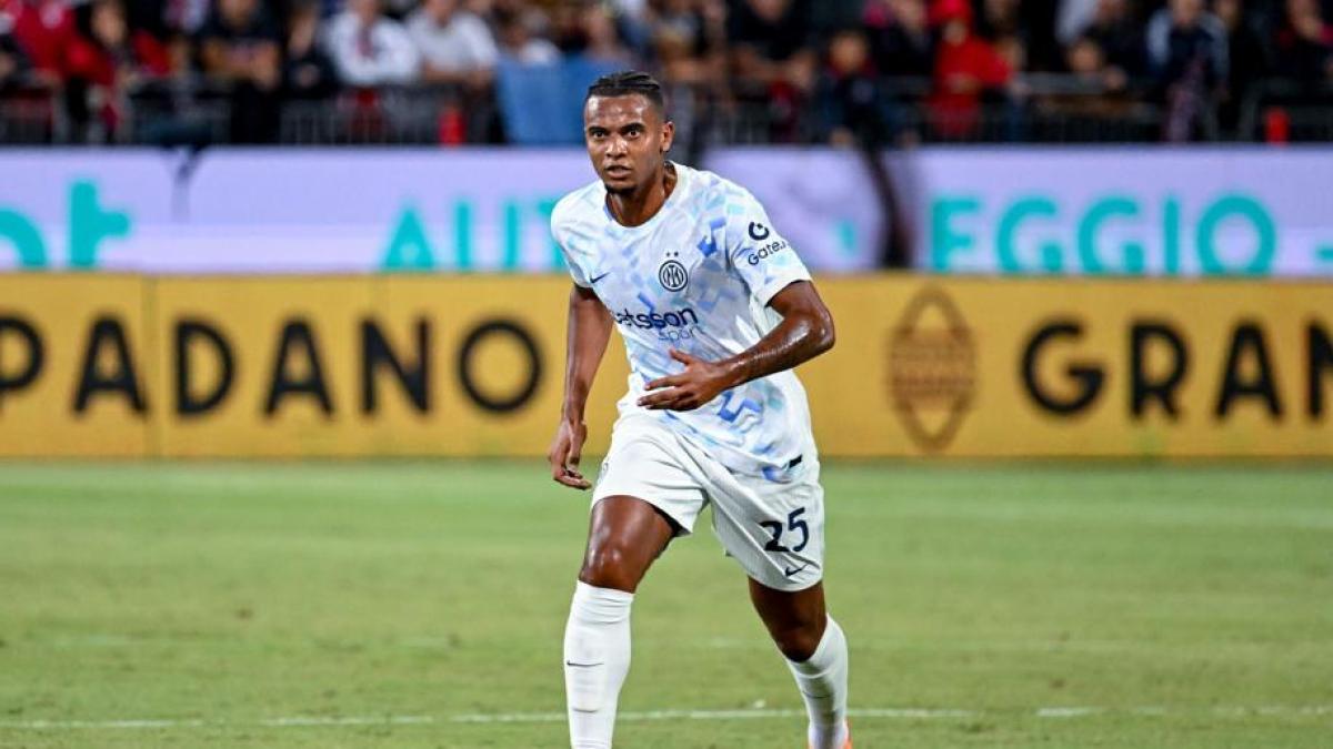 Ahi Inter, Akanji salta la rifinitura per influenza: è in dubbio per il Liverpool