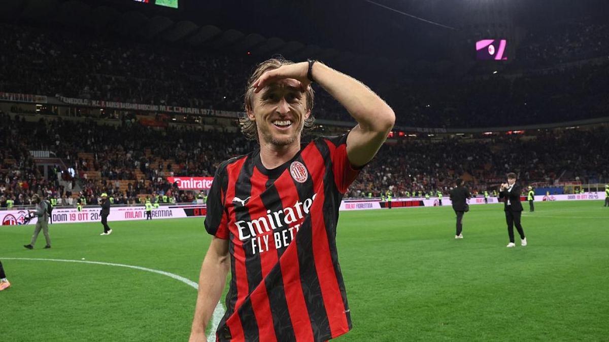 il milan si tiene stretto modric rinnovo vicino e futuro da guida per i giovani