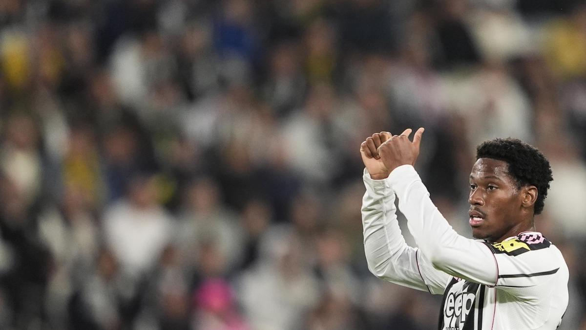 juve basta turnover in attacco avanti con david e su vlahovic c 232 il bayern