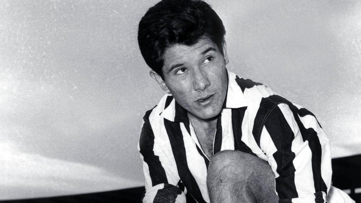 Omar Sivori: il primo "pibe de oro" e la fine dei numeri 10 Omar Sivori: il primo "pibe de oro" e la fine dei numeri 10