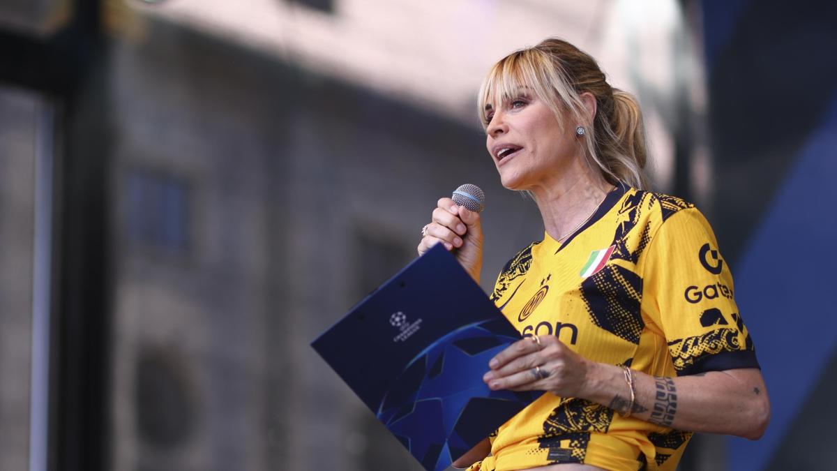 elenoire casalegno cuore nerazzurro lo scudetto del triplete super ma anche questo