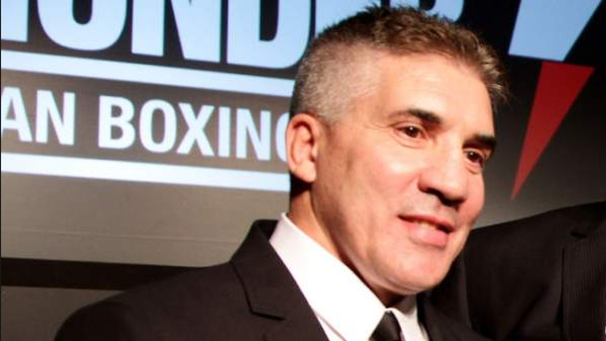 Rosi: "Io tra ring e preghiere, la religione mi ha aiutato. La mia boxe fermava l Rosi: "Io tra ring e preghiere, la religione mi ha aiutato. La mia boxe fermava l