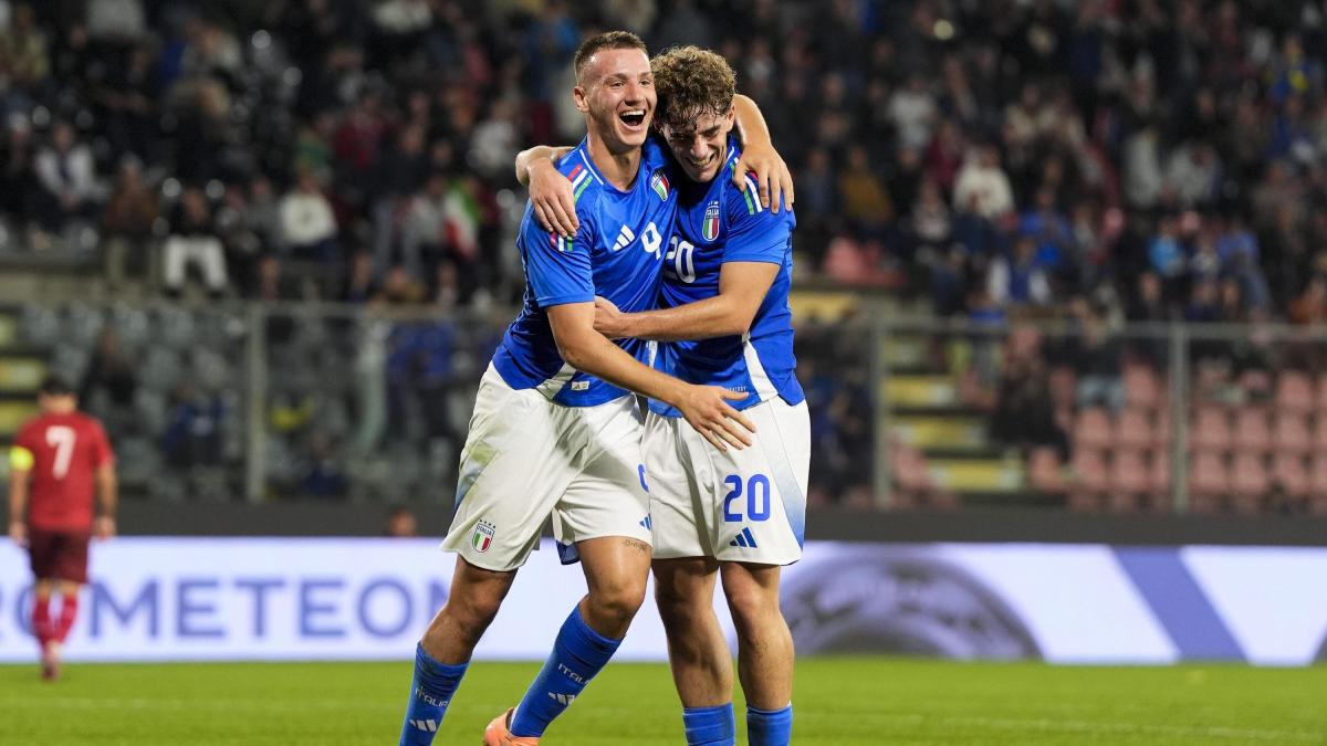 Italia Armenia U21, le pagelle: Dagasso cambia la partita (7,5), Ndour non la sblocca (5) Italia Armenia U21, le pagelle: Dagasso cambia la partita (7,5), Ndour non la sblocca (5)