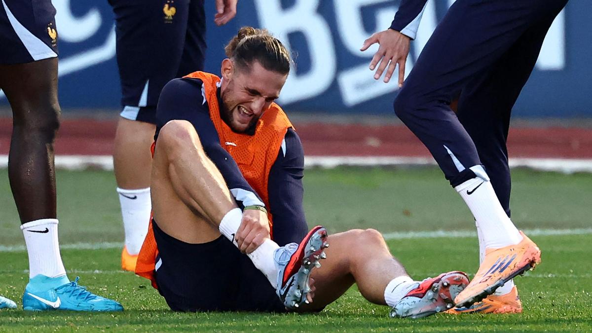 Allegri, altre brutte notizie: Rabiot ko, rischia un mese di stop. Il punto sugli infortunati Allegri, altre brutte notizie: Rabiot ko, rischia un mese di stop. Il punto sugli infortunati