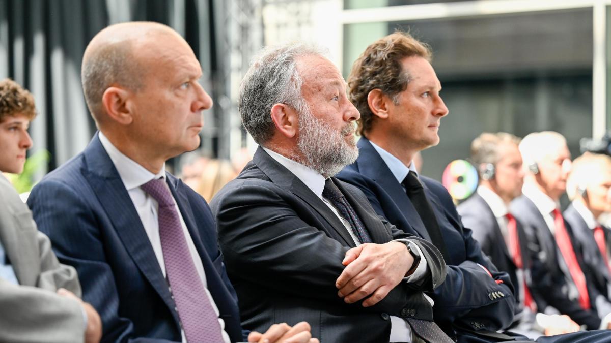 nuovo cda juve scanavino lascia ci sono ferrero e comolli non chiellini due candidati per tether