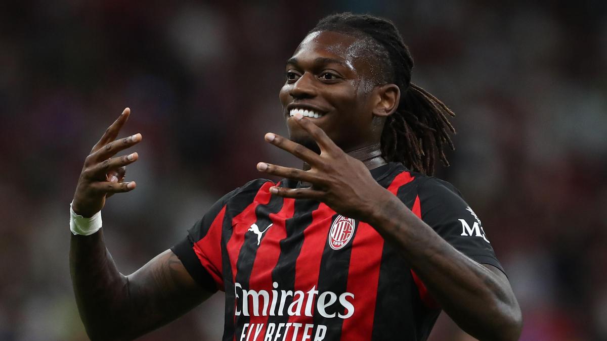 Milan, è il momento di Leao: senza Rabiot e Pulisic, Max punta su Rafa centravanti Milan, è il momento di Leao: senza Rabiot e Pulisic, Max punta su Rafa centravanti