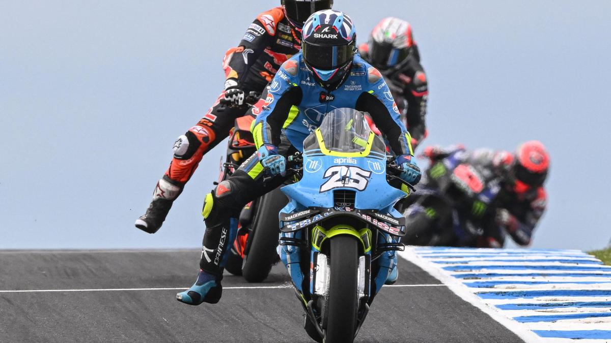 motogp malesia dove vedere la gara di sepang gli orari tv di sky e tv8 in streaming su now