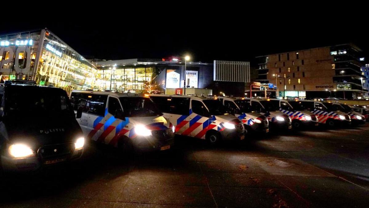 napoli il racconto del tifoso volevamo solo una birra noi circondati e arrestati come criminali