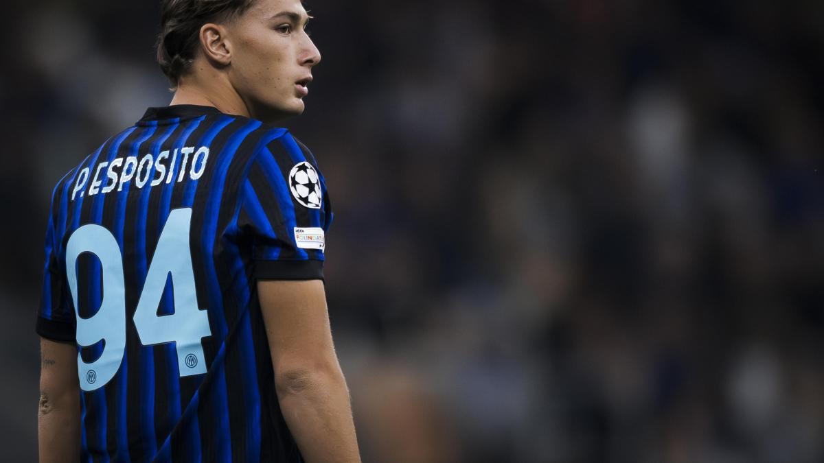 Pio Esposito, il ragazzo venuto da domani. In Italia è esplosa la Piomania Pio Esposito, il ragazzo venuto da domani. In Italia è esplosa la Piomania