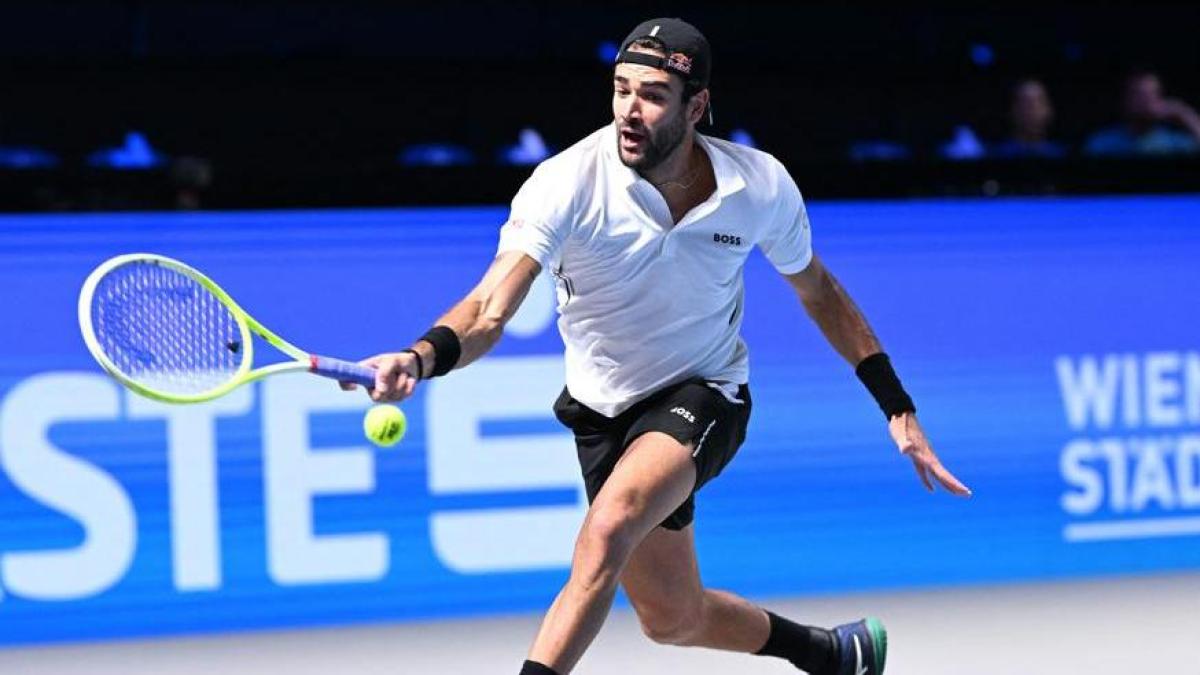 berrettini si arrende alla stanchezza in semifinale a vienna va de minaur potrebbe trovare sinner