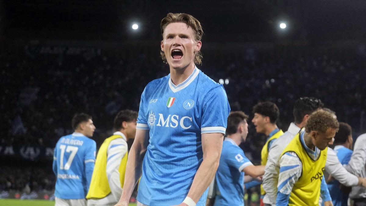 Napoli, McTominay mezzala è la formula scudetto. Col Como tornano Rrahmani e Neres Napoli, McTominay mezzala è la formula scudetto. Col Como tornano Rrahmani e Neres