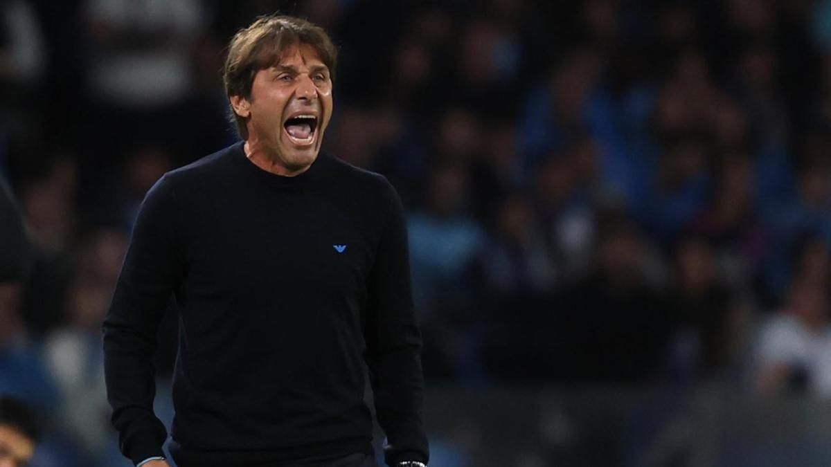 Conte: "Non avrei mai chiesto a Marotta di fare il papà. Lasci stare le cose di campo" Conte: "Non avrei mai chiesto a Marotta di fare il papà. Lasci stare le cose di campo"