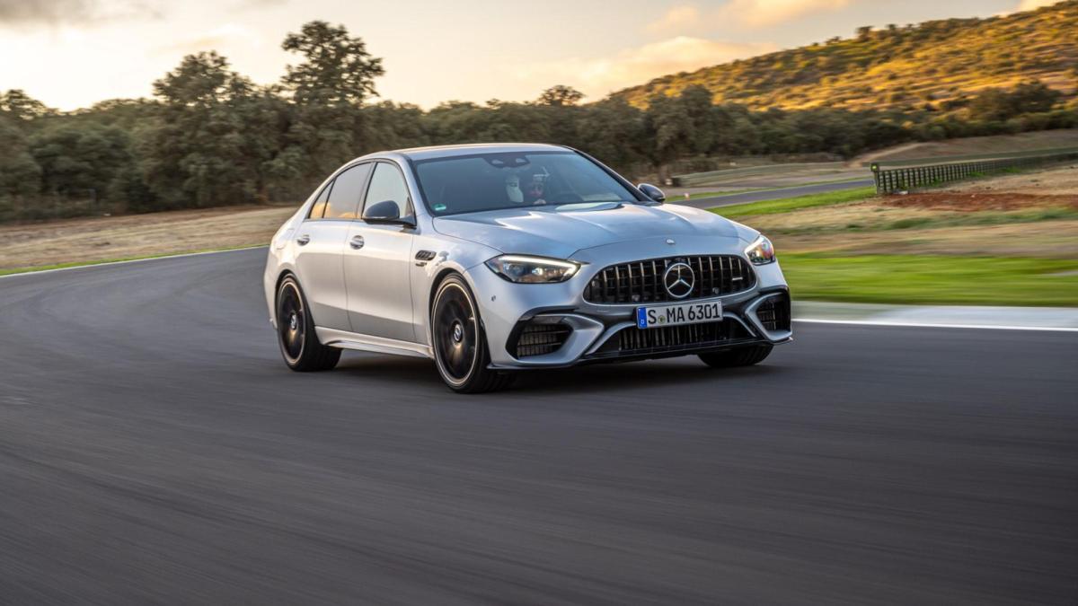 Mercedes Amg C 63: S E Performance, ibrida e velocissima