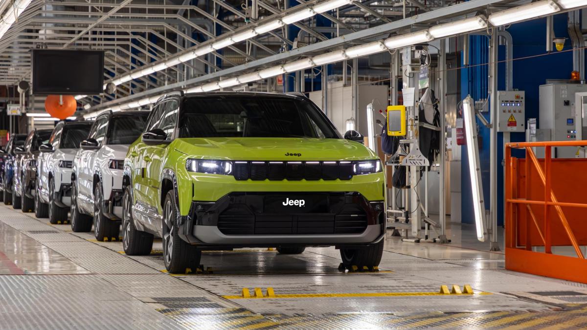 Jeep Compass: avviata a Melfi la produzione della nuova generazione Jeep Compass: avviata a Melfi la produzione della nuova generazione