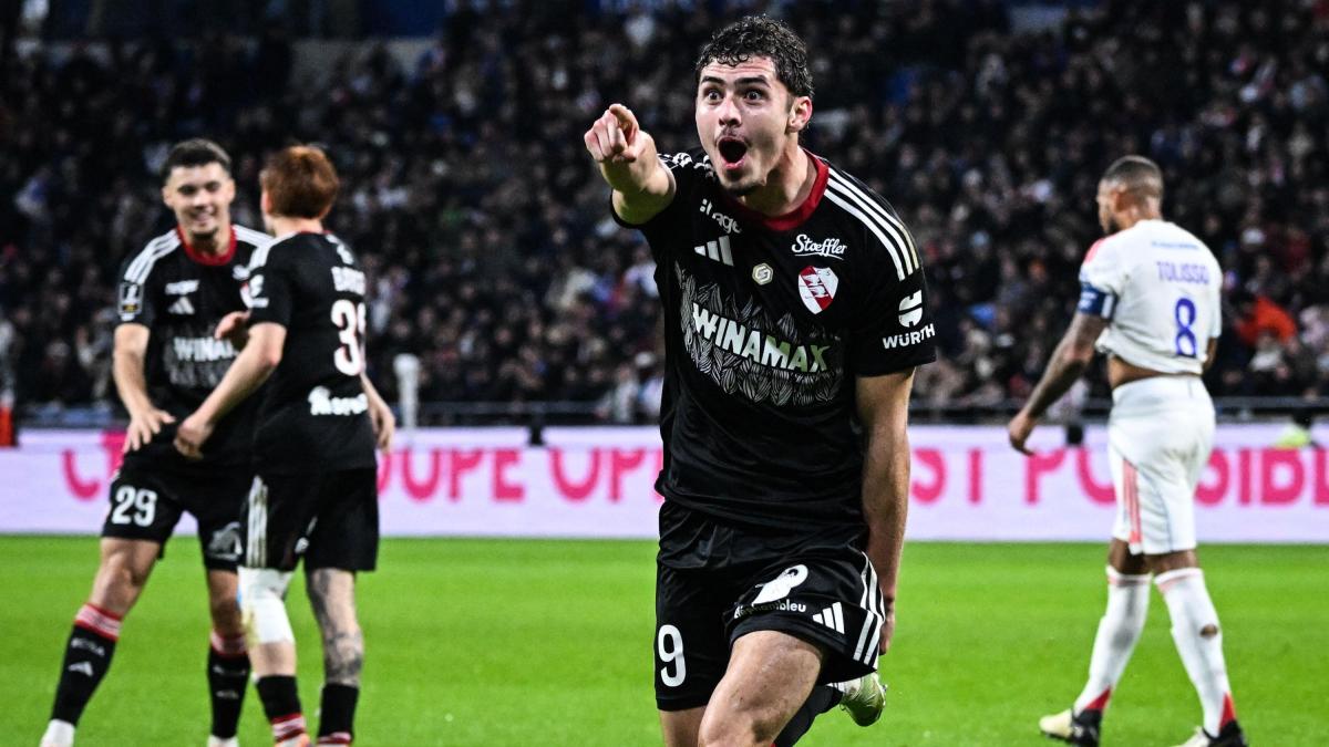 milan a caccia di gol dovbyk resta un8217opzione piacciono anche panichelli e burkardt