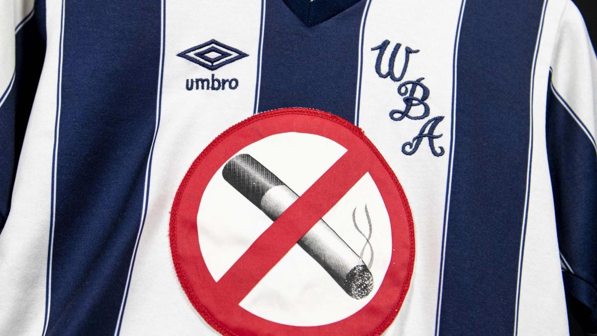 Divieto di fumo, siti porno e pompe funebri: gli sponsor più assurdi del calcio