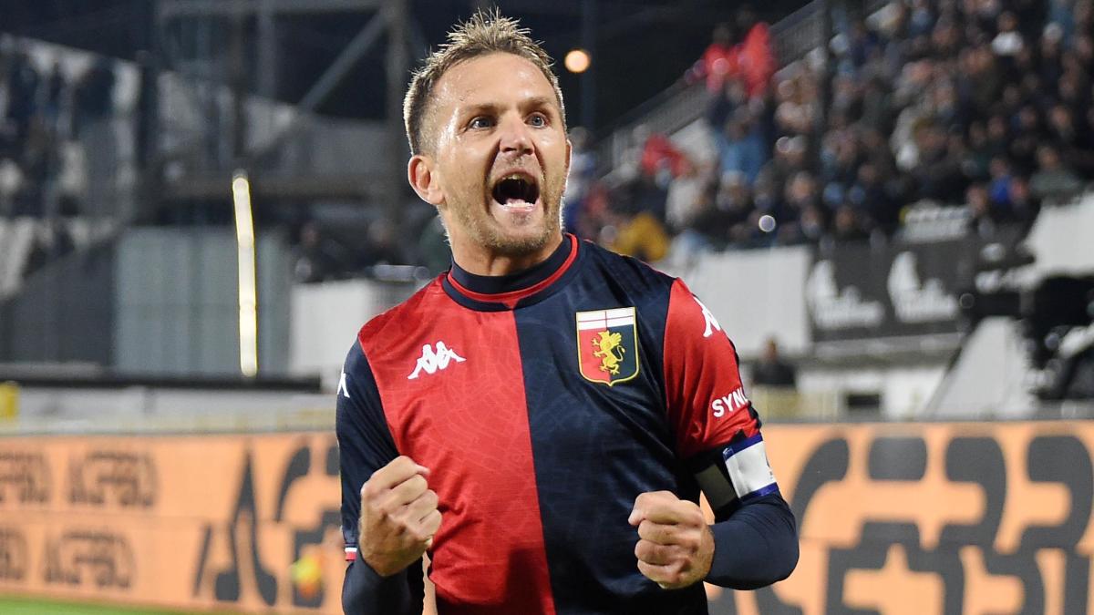 Criscito e il treno dei sogni che porta sempre a Genova Criscito e il treno dei sogni che porta sempre a Genova
