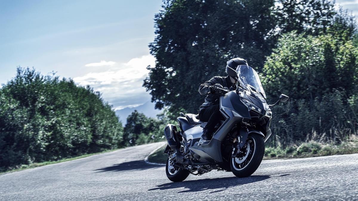 yamaha tmax 25th anniversary il re festeggia 25 anni