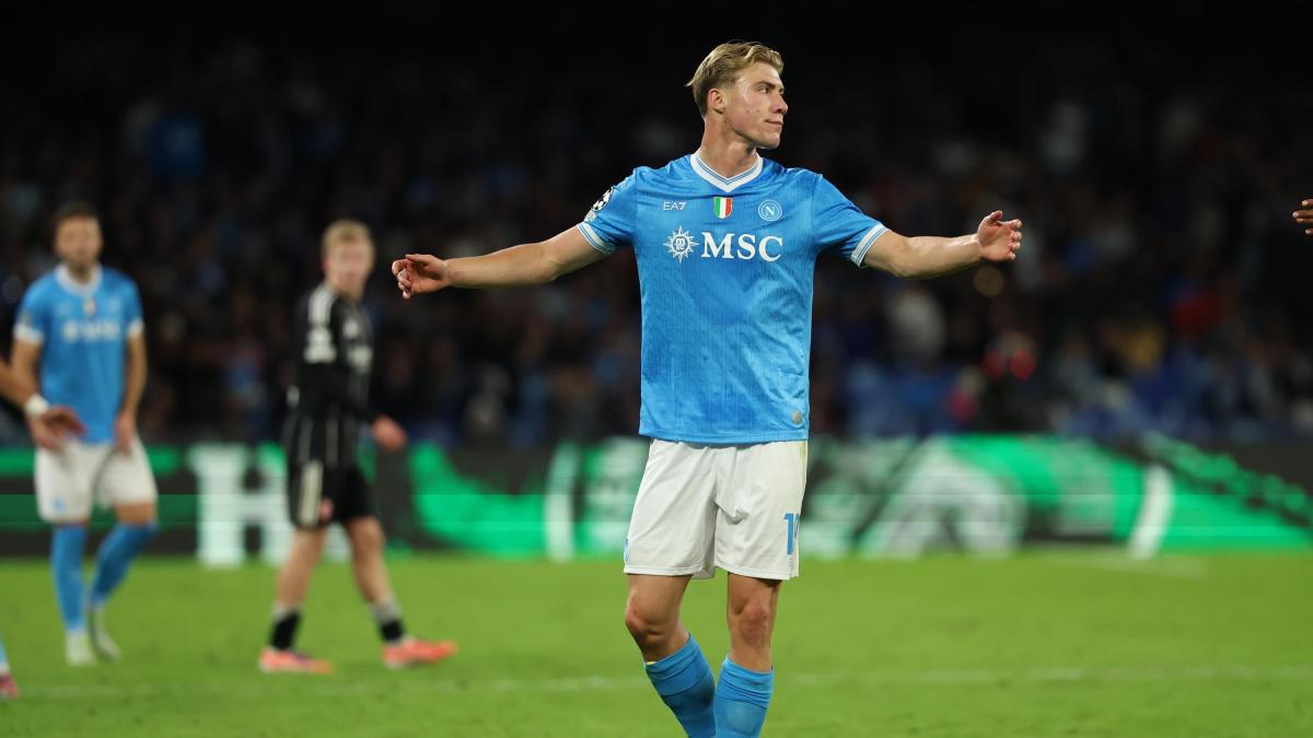 Napoli, in attacco ora è allarme rosso: l